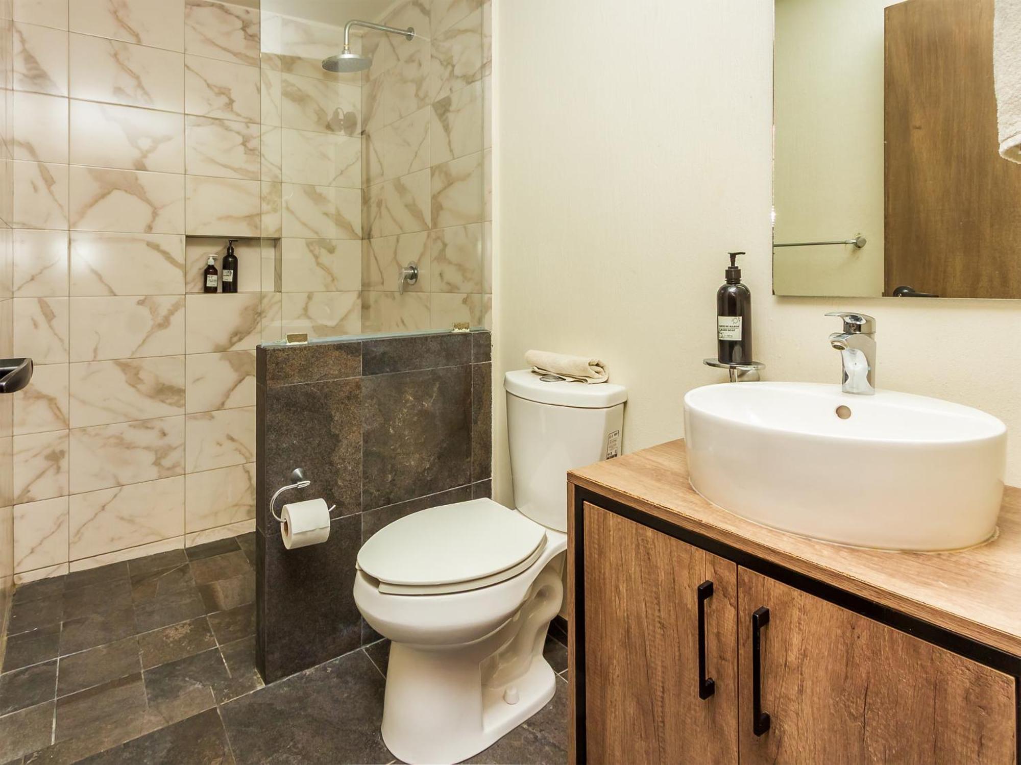 Ihost Chapultepec Apartment Guadalajara Ngoại thất bức ảnh